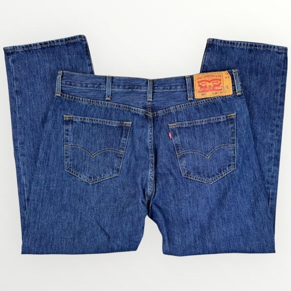 LEVIS 501xx Straight Leg Button Fly Mens Medium Wash Casual Denim Jeans 38x30 - Picture 1 of 9